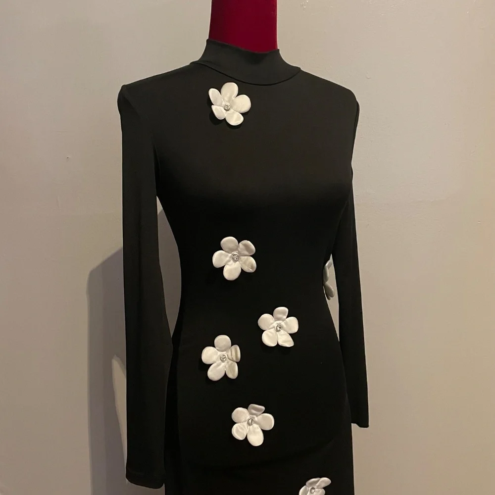SHEIN White Floral Decor Black Stand Collar Long Sleeve Maxi Dress Size XXS - Picture 15 of 16